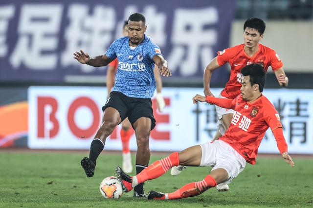 巴特勒在勇士的未来走向：管理层选择静待康复